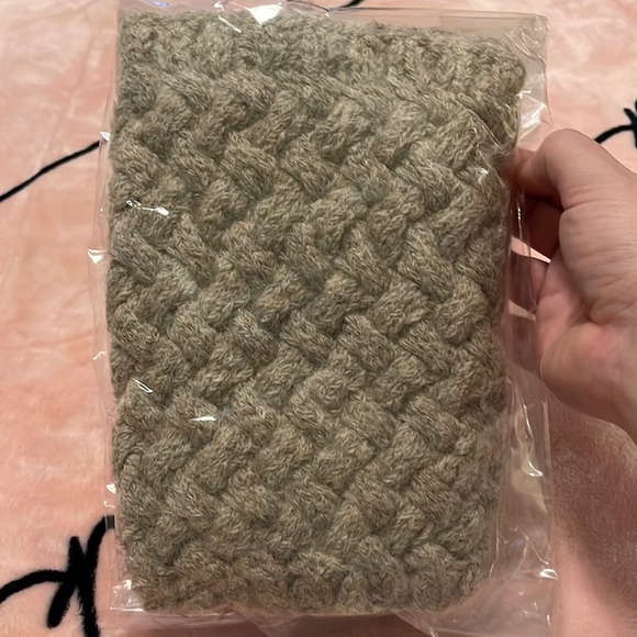 Peruvian Co. Accessories - Infinity baby alpaca scarf 🌟